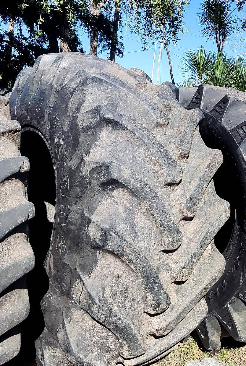 Cubiertas 800.65 R 32 Firestone de Ocasión