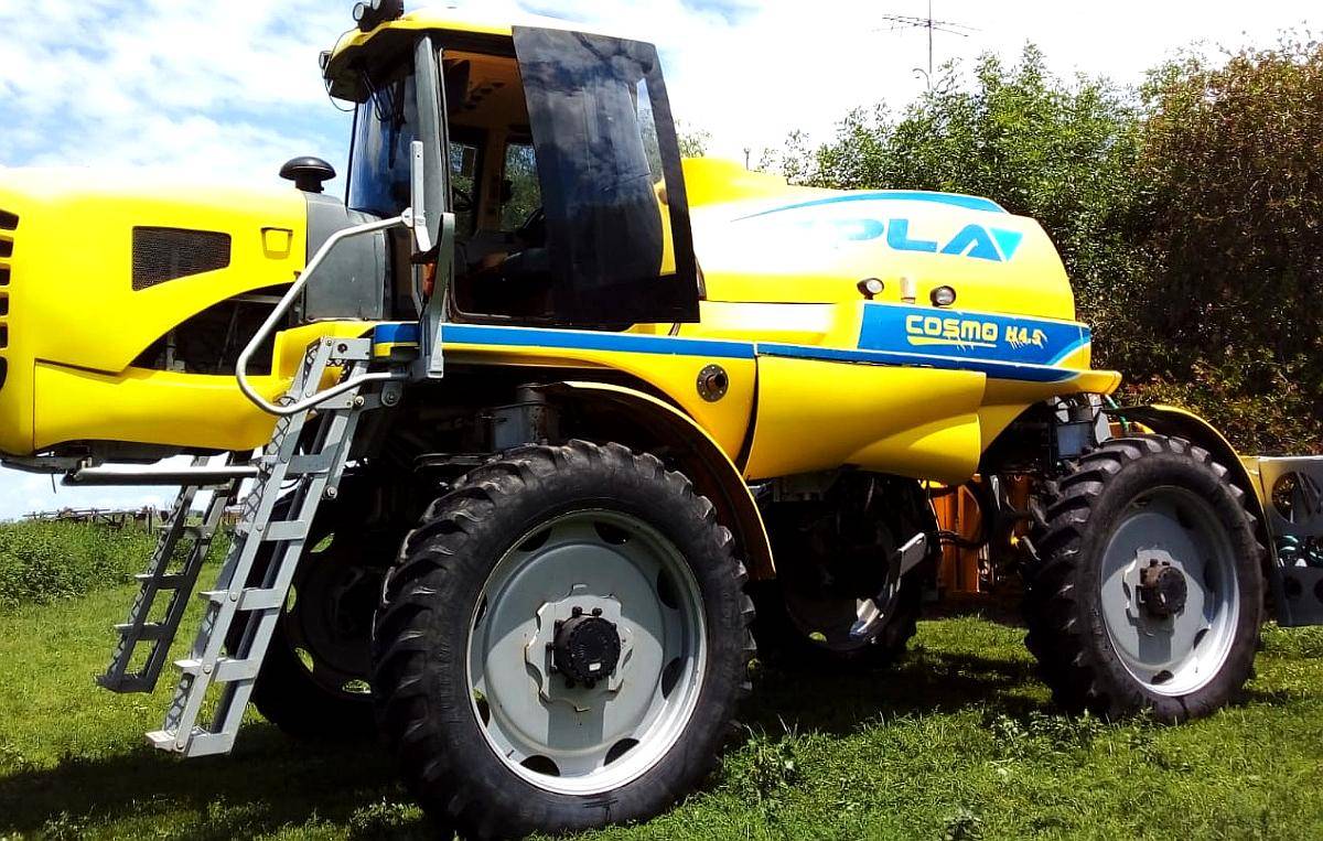 Pulverizadora Pla Cosmo - 36mt - 4.500l - Solo 1.700 Hs