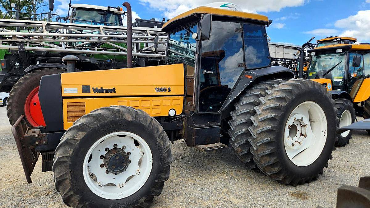 Tractor Valmet 1380 (140hp)