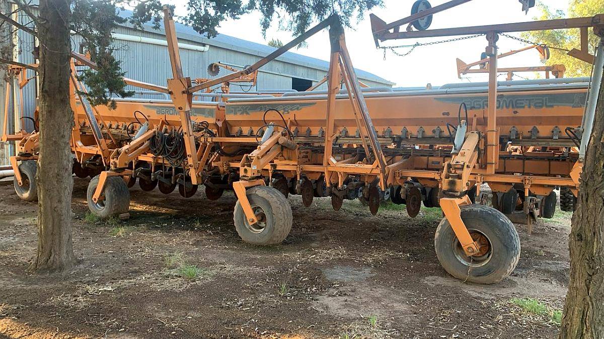 Sembradora Agrometal TX Mega 20/52 Fertilización Simple