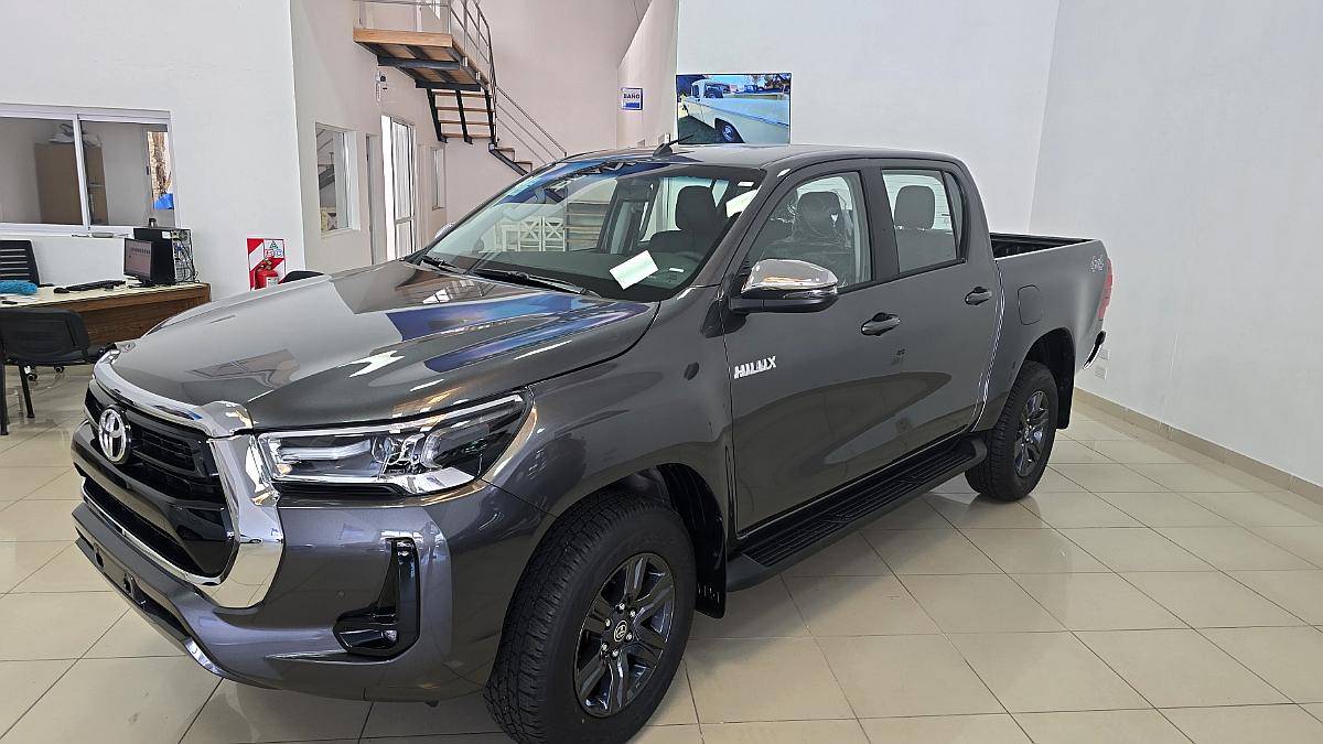 Toyota Hilux SRV 4X4 Automatica