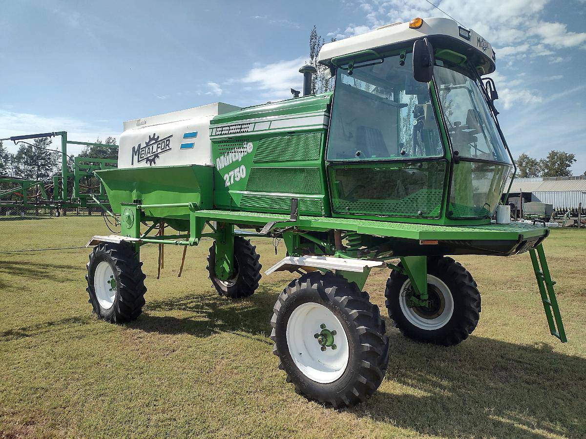 Pulverizador Usado Metalfor 2750