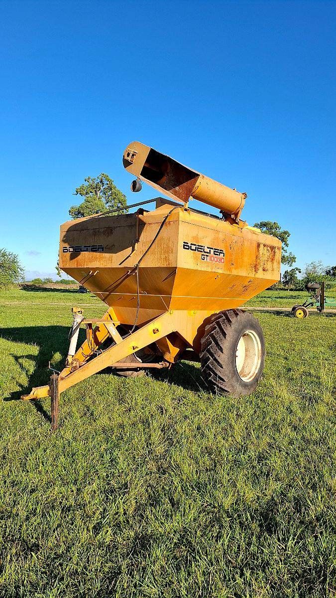 Tolva Autodescargable Cónica Boelter GT 10000