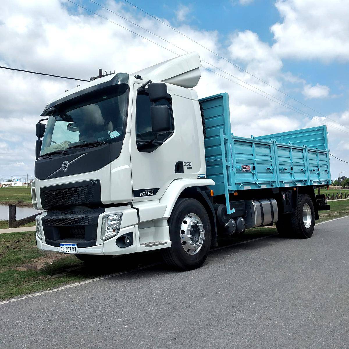 Carrocería Baranda Volcable para Cereal y Caga General