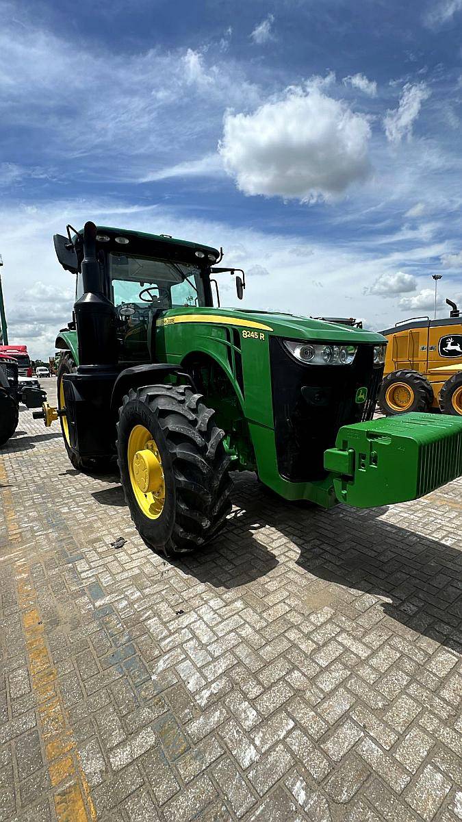 John Deere 8245r Importado