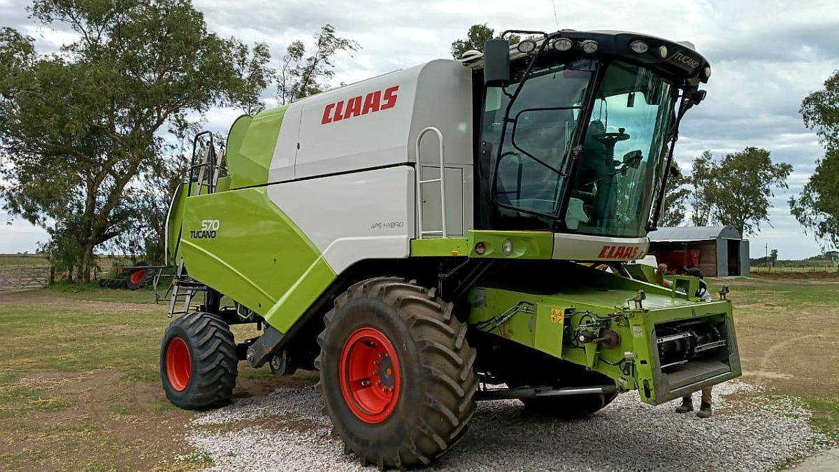 Claas Tucano Modelo 570 año 2012 -plataforma 35 Pies -8000 H