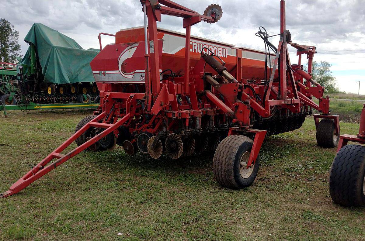 Sembradora Crucianelli Pionera 35 a 17