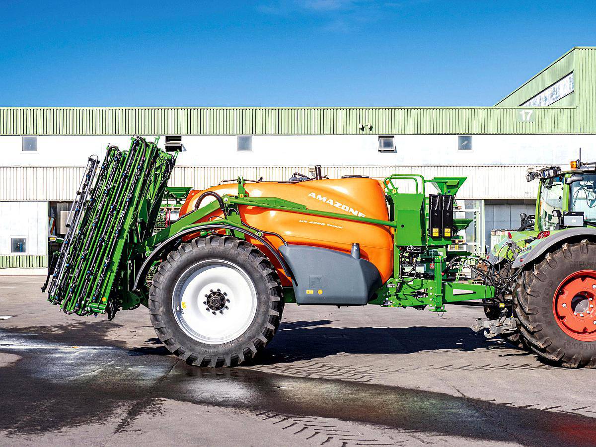 Pulverizadora Amazone UX 00