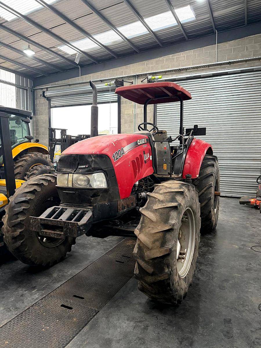 Case Farmall a 120