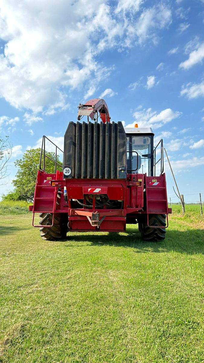 Picadora de Maíz Gomselmash