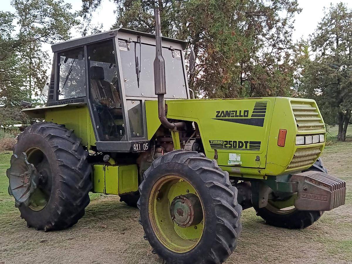 Tractor Zanello 250 DT