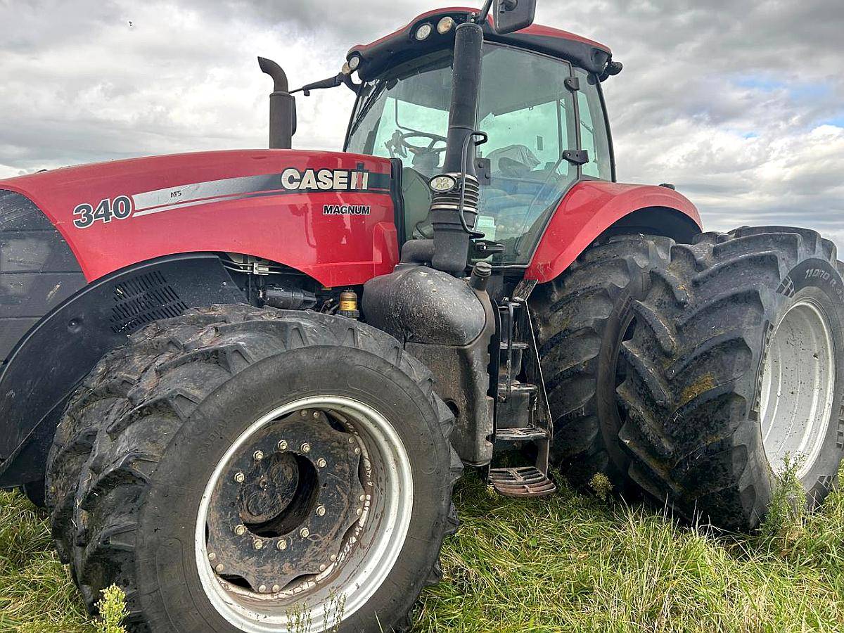 Tractor Case Magnum 340