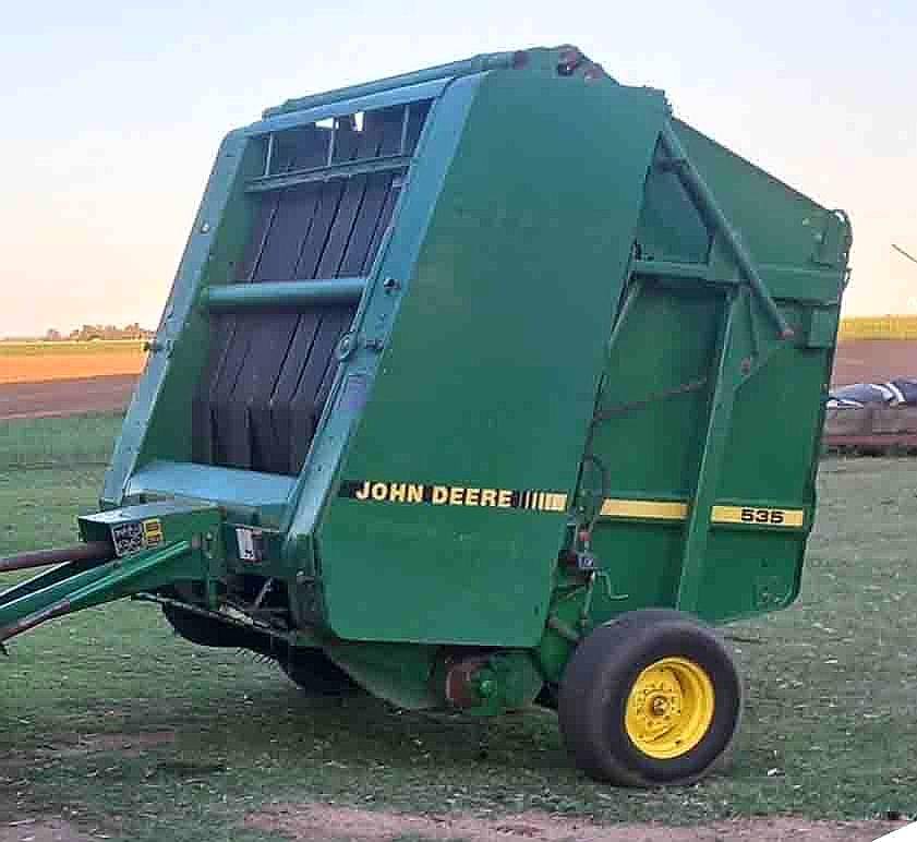 Rotoenfardadora John Deere 535. año 1997