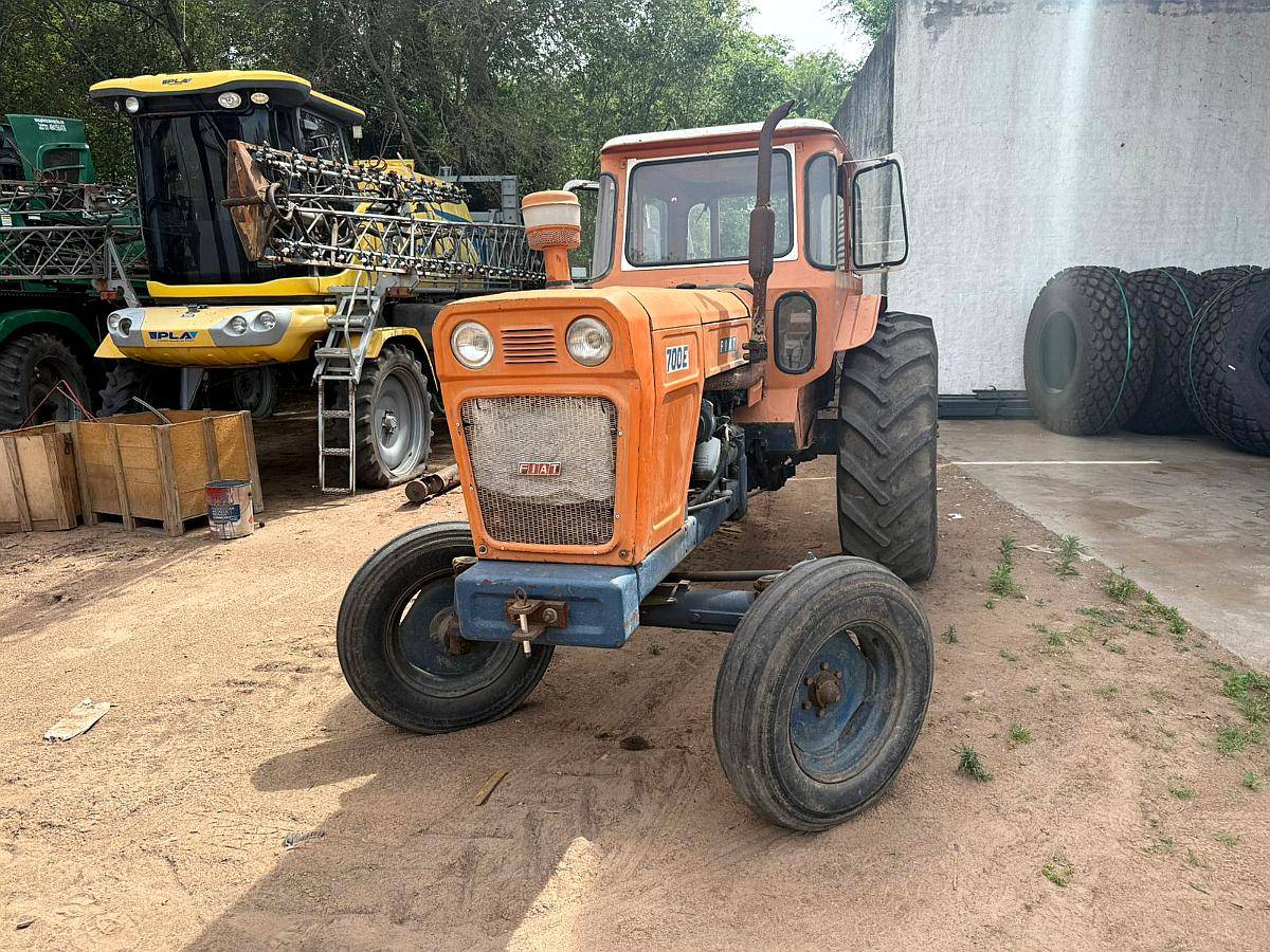 Tractor Fiat 700 e