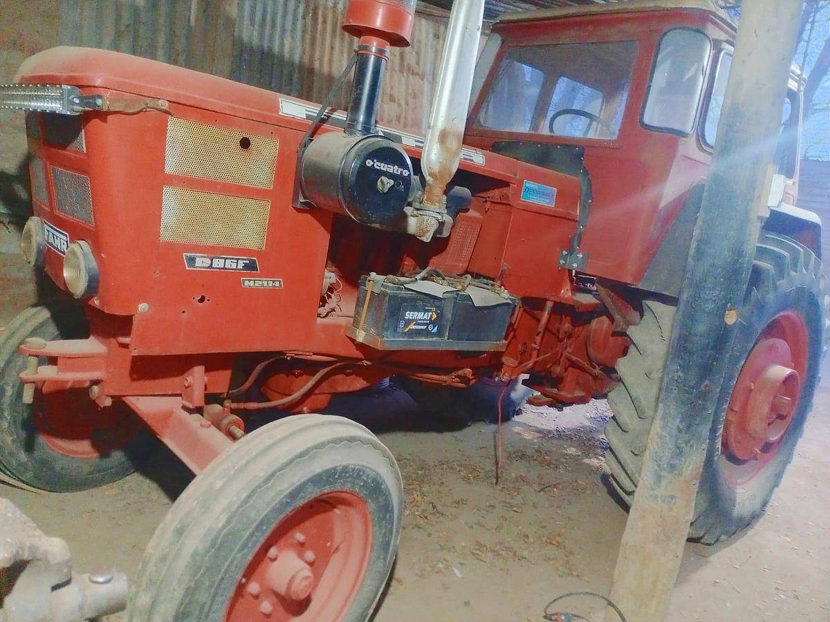 Tractor Fahr D67f. año 1977 con Rodado 18.4x34