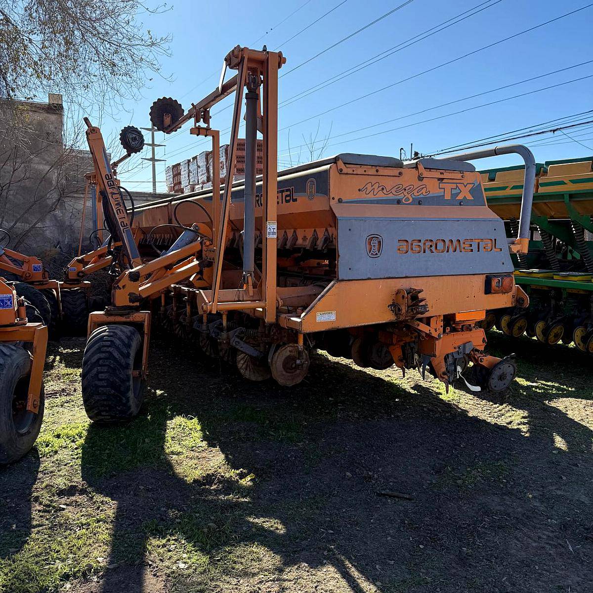 Sembradora Agrometal TX Mega de 16 a 52 Placa Variable