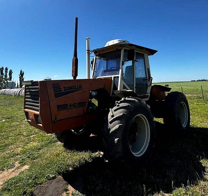 Tractor Zanello 440 - 180 HP