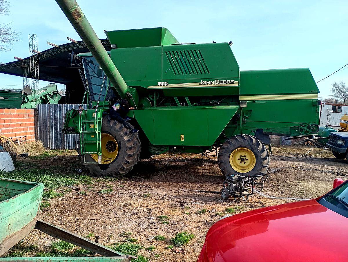 Cosechadora John Deere 1550
