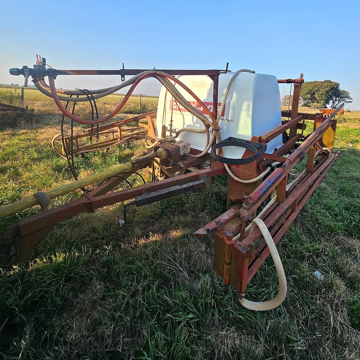 Pulverizadora Cinal for 1250 LT 12 Metros