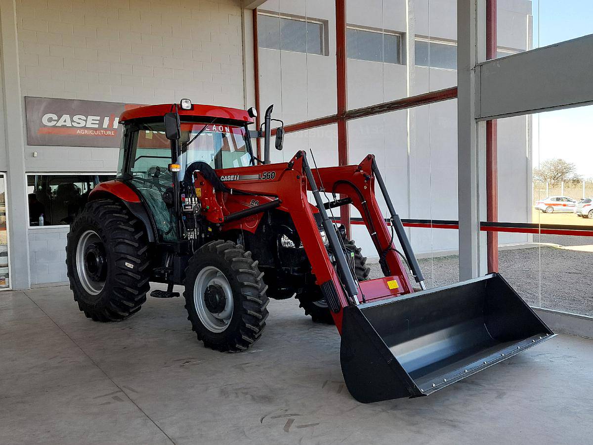 Tractor Case IH Farmall 80 + Pala Frontal Case IH L560