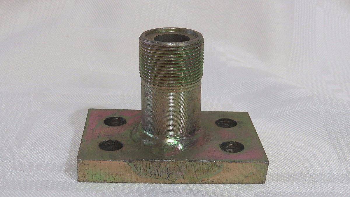 Acople para Bomba Hidráulica Recto Pala Michigan Agroads