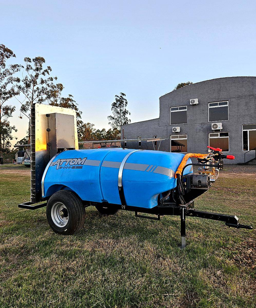 Pulverizadora Atomizadora Attom 2002