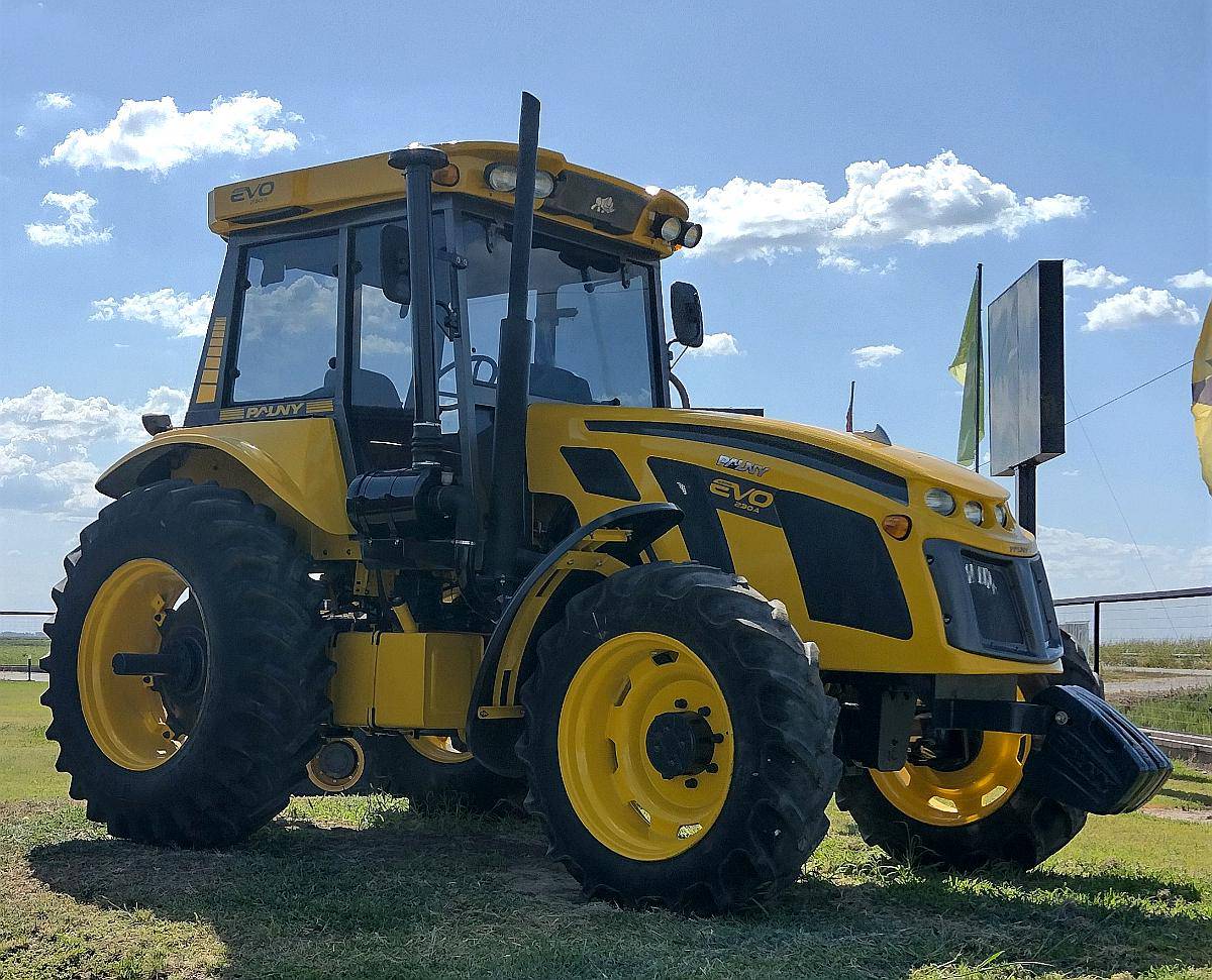 Tractor Pauny 230a EVO