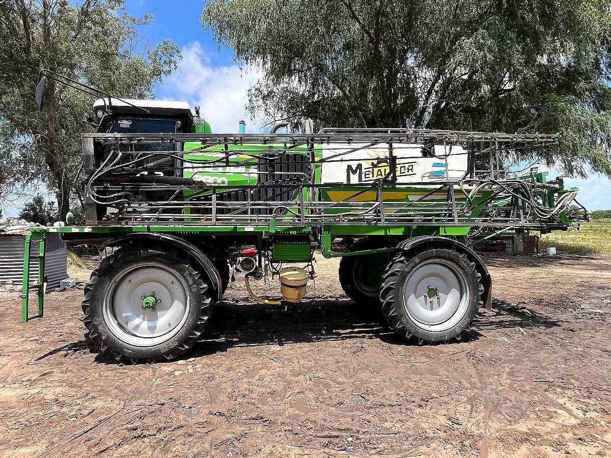 Pulverizador Metalfor 2800 28 Mts