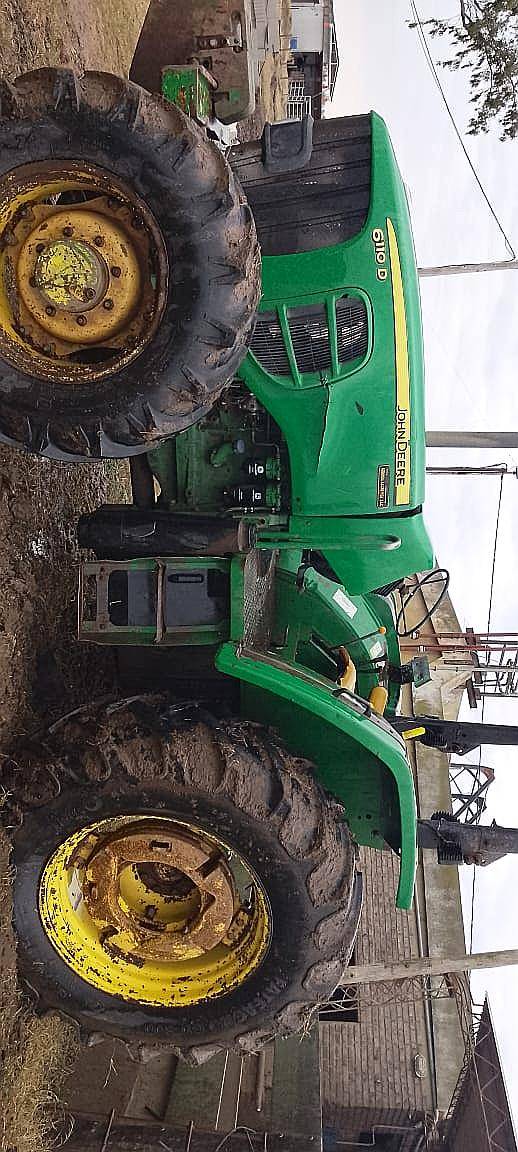 Tractor John Deere 6110d