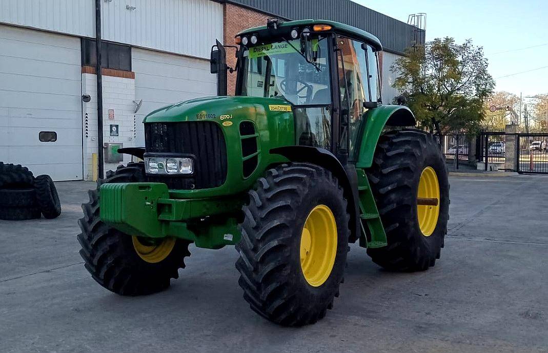 Tractor John Deere 6170j 2022 - Solo 900 Horas