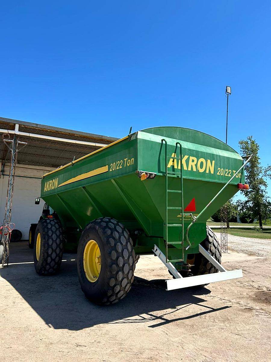 Monotolva Akron 20/22 TN Sinfines Cementados