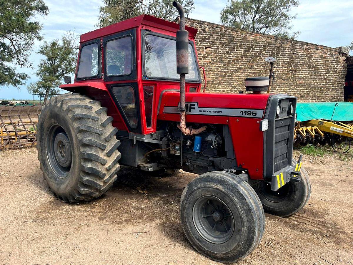 Tractor Massey Ferguson 1195 Usado