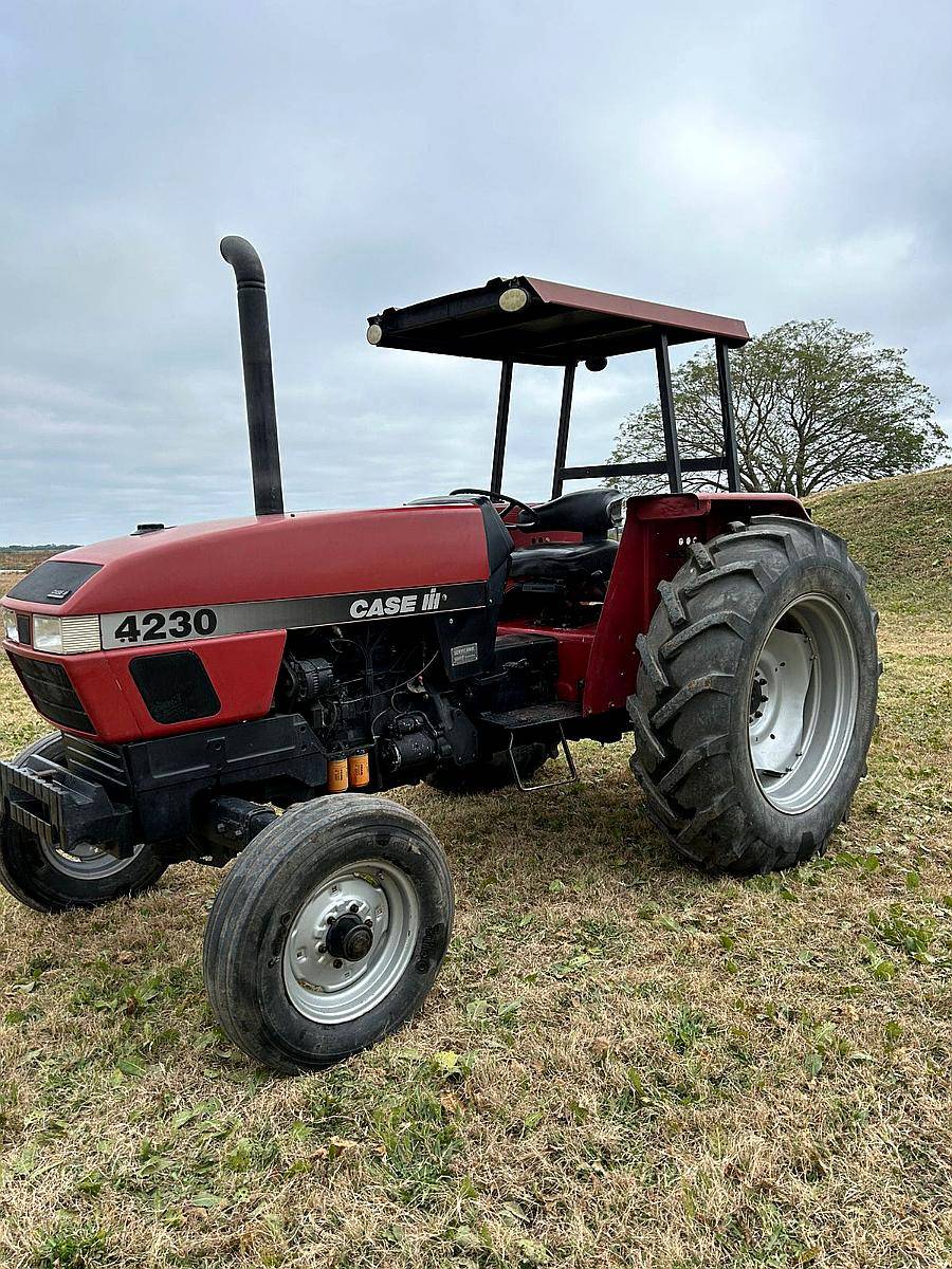 Tractor Case IH 4230
