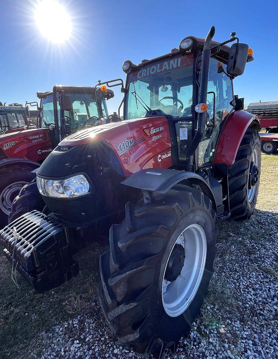 Tractor Case IH Farmall 110 M 4X4 2024 - Motor Nuevo