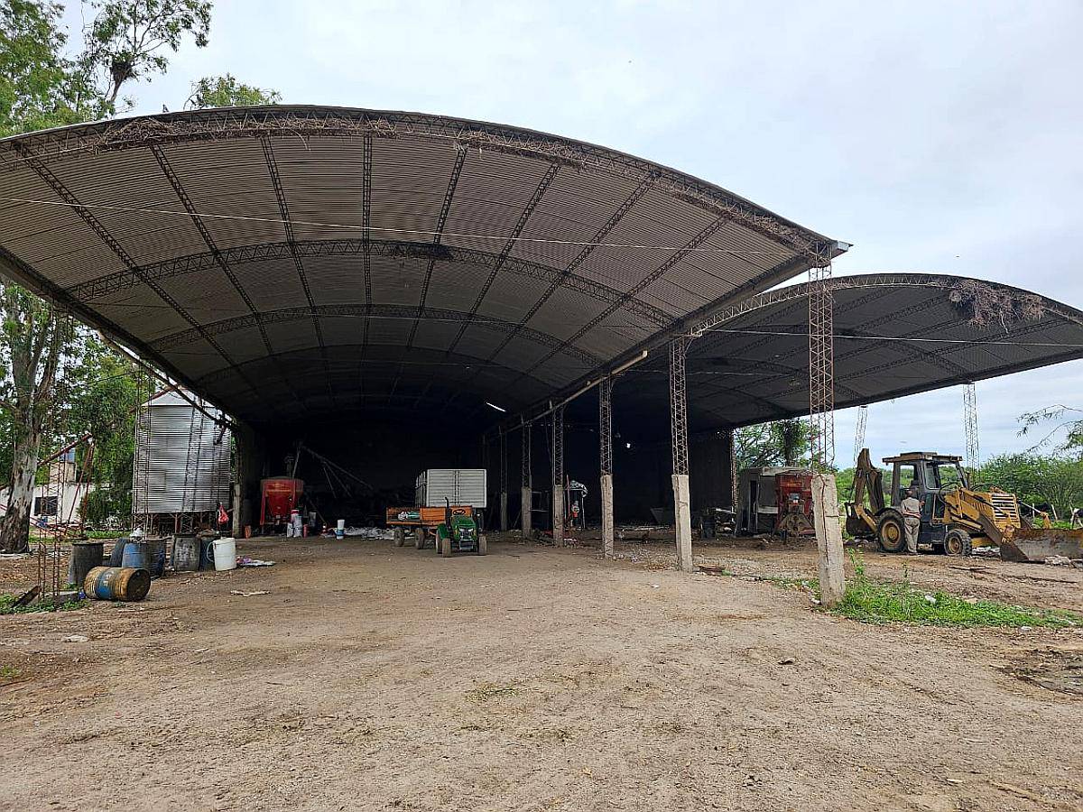 290 Has. en Zona de Riego Cercanas a Santiago.