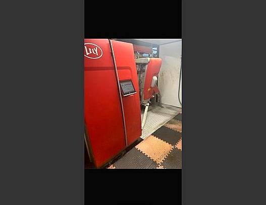 Robot de Ordeñe Automático 2018 Lely 2x A5 Usado-importado