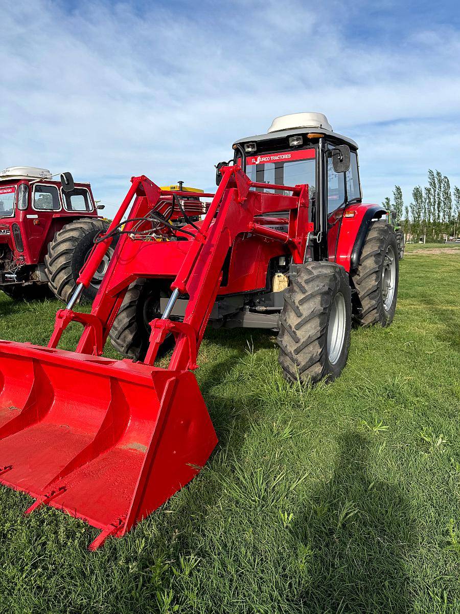 Mf 4292 RA / con Pala Omar Martin / 117 HP / 6500 Hs