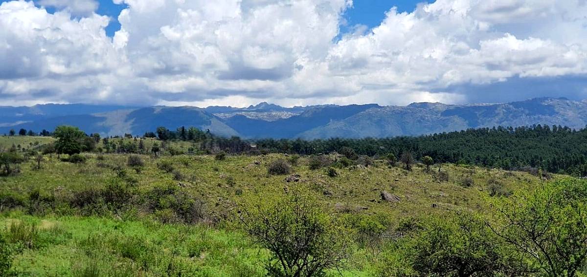 Atos Pampa, Fracción con Vistas Panoramicas.