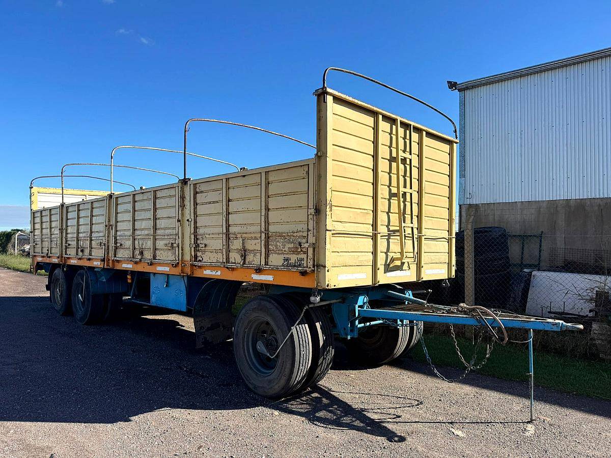 Acoplado Sola y Brusa BV 9.50mts