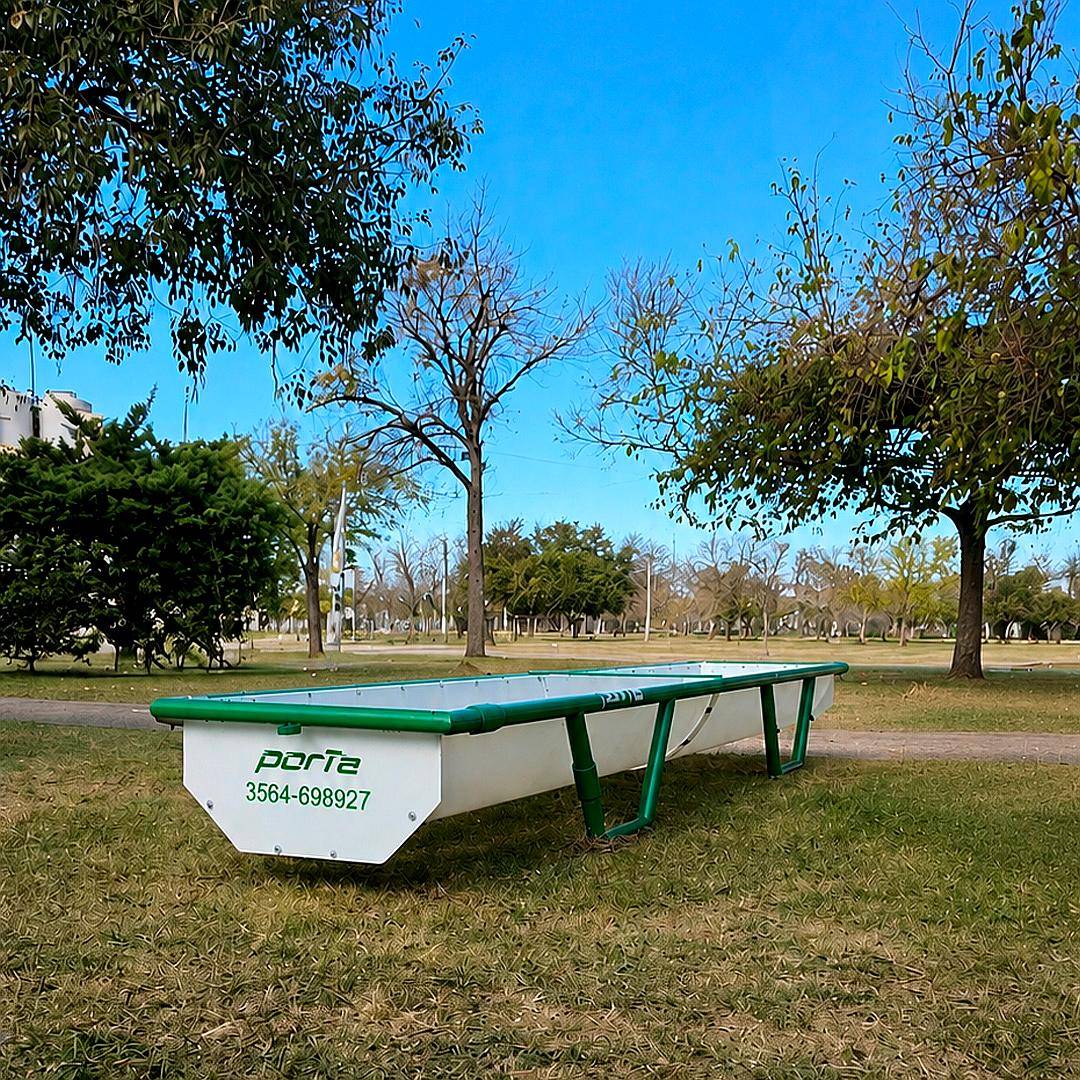 Comedero de Polímero de 9 Metros de Largo-sin IVA