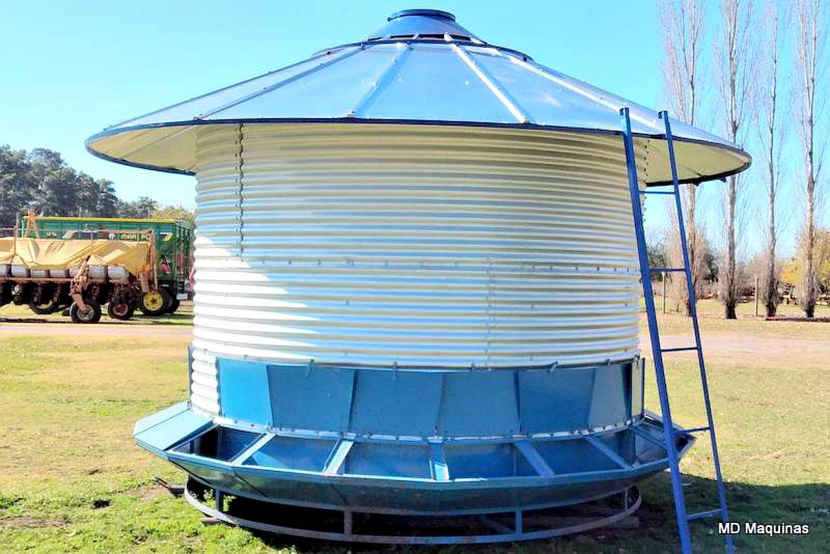 Silo Comedero de 20 Bocas para 12 TON