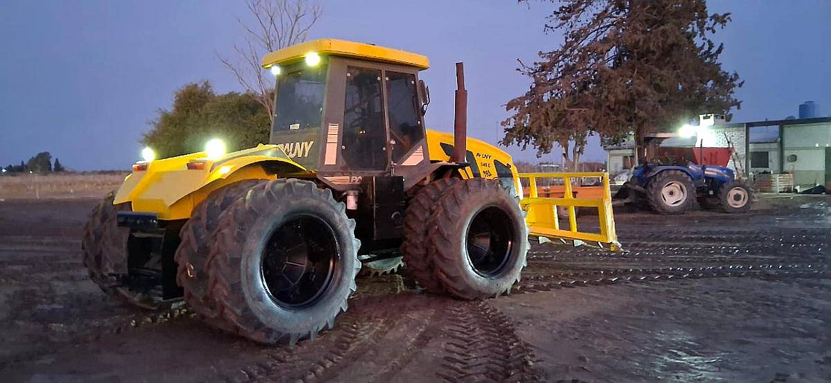 Pauny Articulado en muy Buen Estado, Trabajando