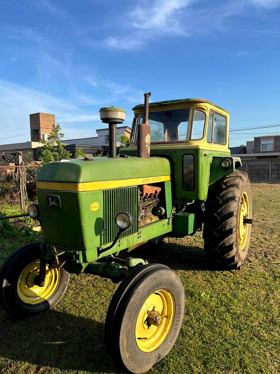 Tractor John Deere 3530