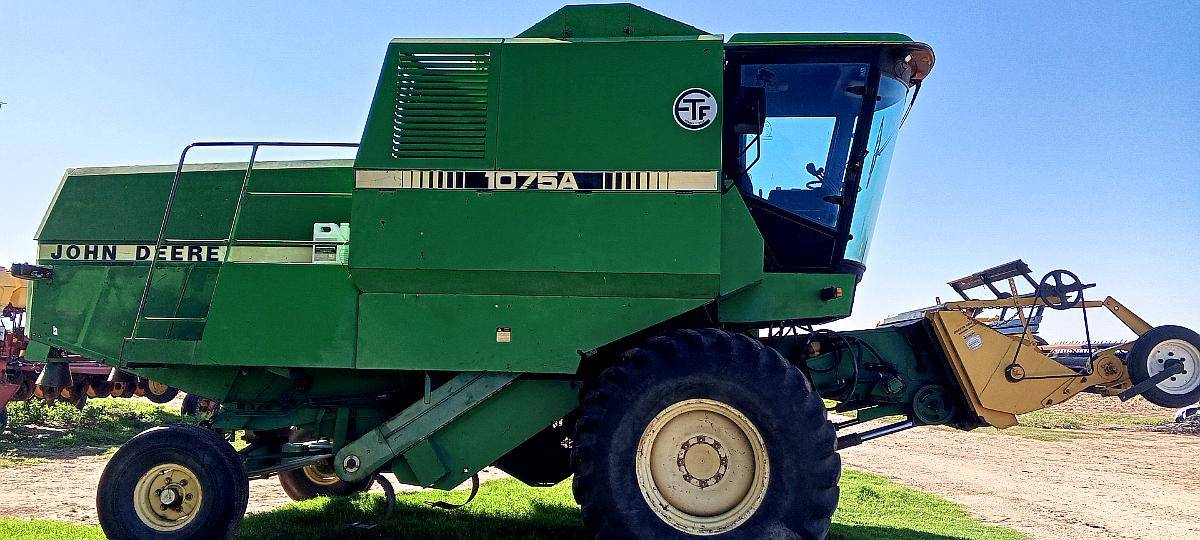 Cocechadora Jhon Deere 1075a