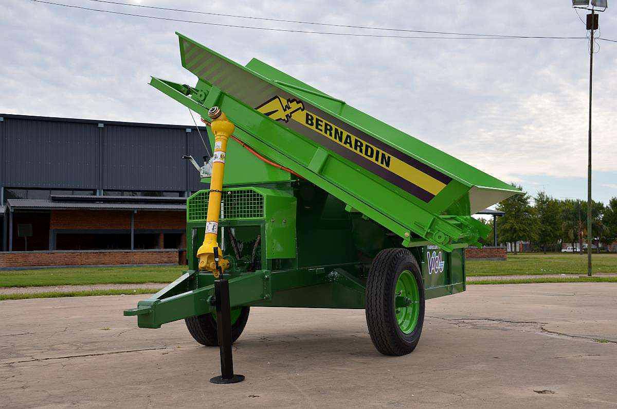 Embutidora de Forrajes de 6