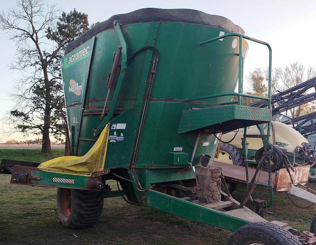 Mixer Vertical Agromec 14 M3