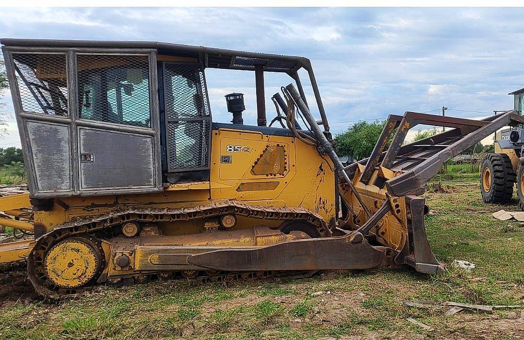 Topadora Jhon Deere 850 J año 2012, Excelente Estado