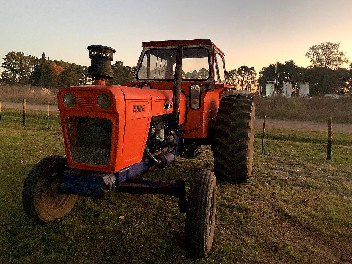 Tractor Fiat 900 e