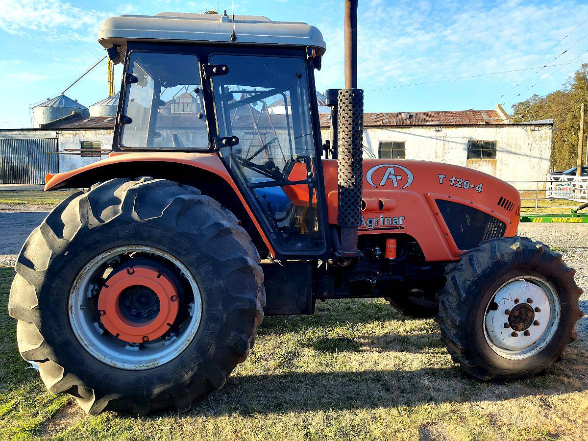 Agrinar T120-4 Doble Traccion