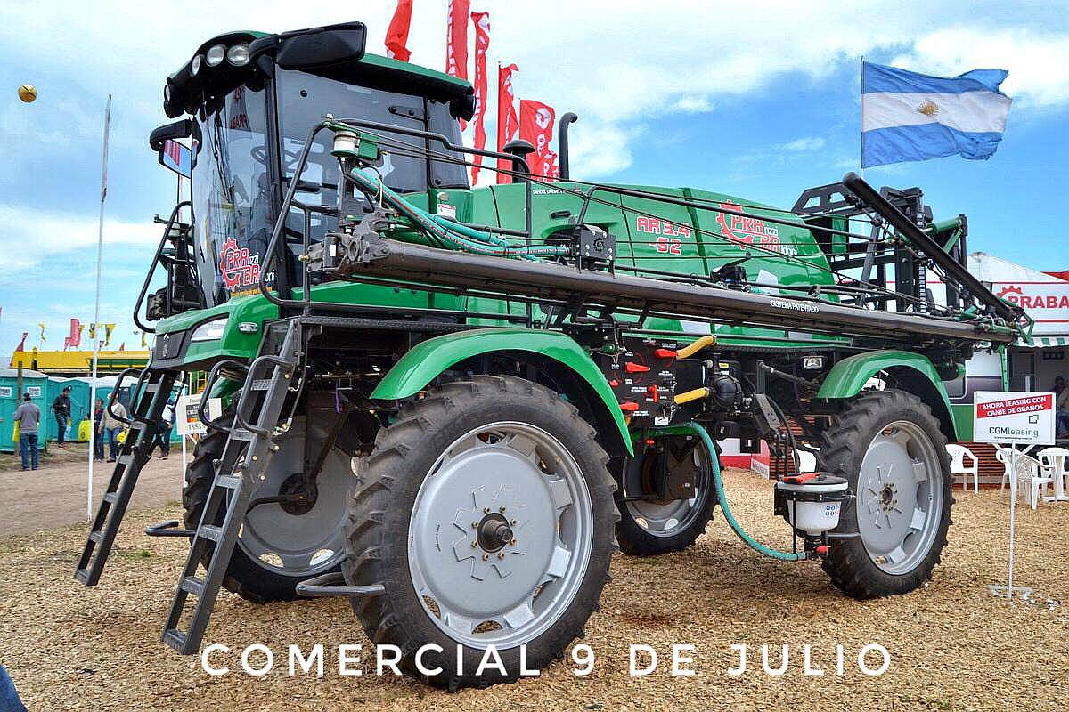Pulverizadora Autopropulsada Praba AR 3.4 S2 - 9 de Julio
